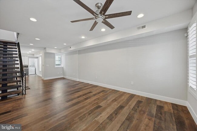 Building Photo - 2222 Wharton St