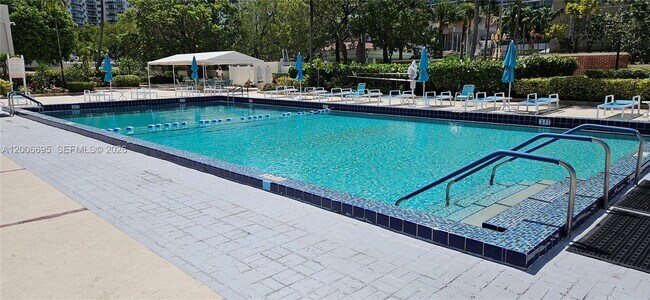 Building Photo - 3800 S Ocean Dr