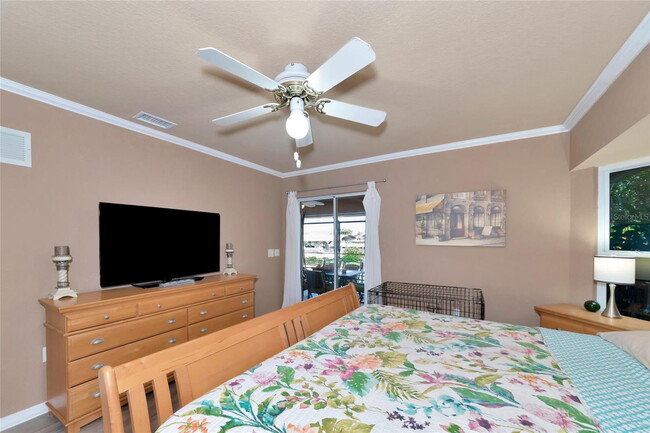 Building Photo - "3-Bedroom Oasis with Granite Accents & Mo...