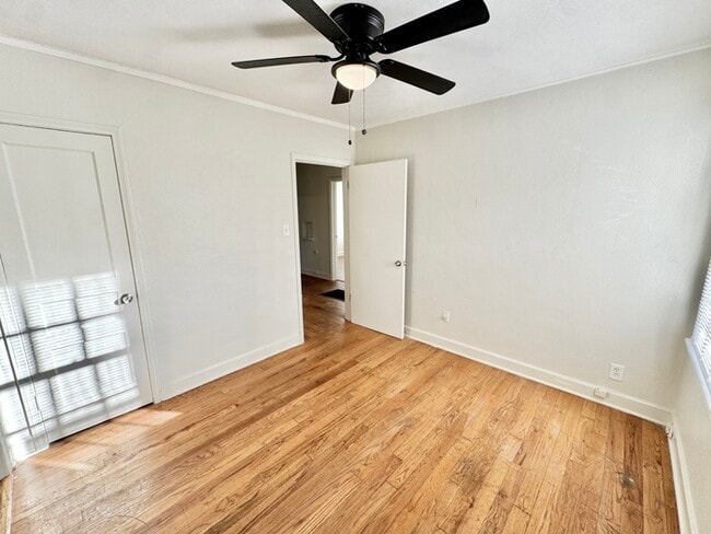 Building Photo - 3880 Spottswood Ave