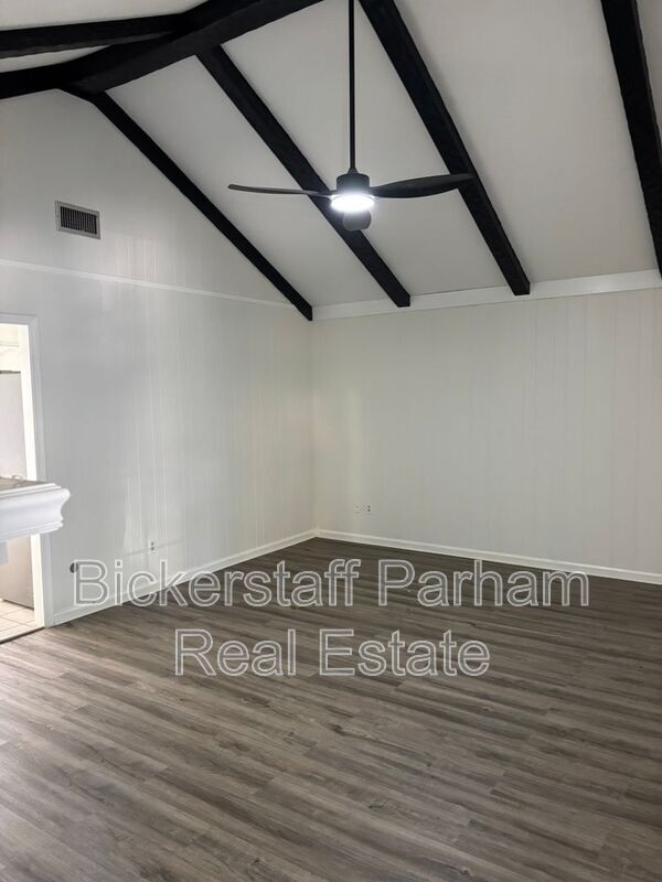 Building Photo - 6129 Charing Dr