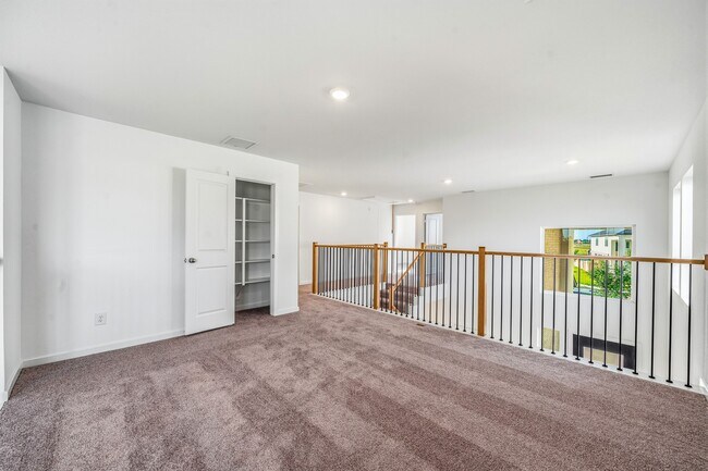 Building Photo - 22135 Rangemore Dr