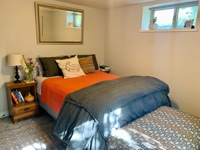 Building Photo - Charming 3 Bed, 2 Bath Craftsman in Missoula’s Coveted University Area