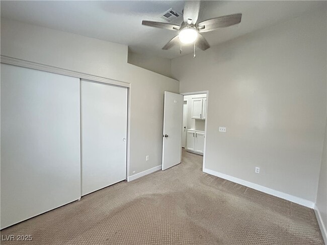Building Photo - 1136 Nevada Sky St