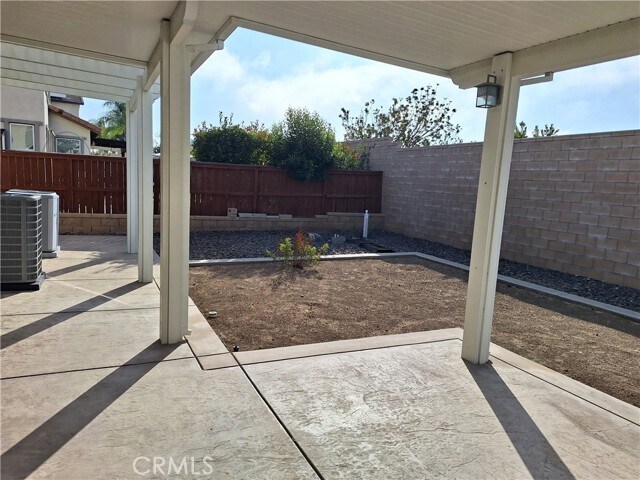 Building Photo - 27416 Pinyon St