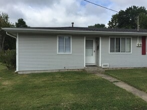 Building Photo - 409 E Downing St