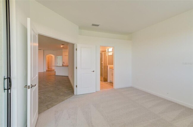 Building Photo - 15926 Clear Skies Pl