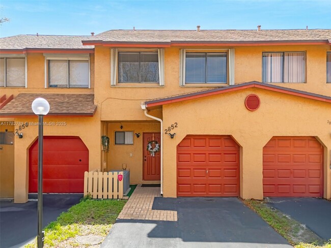 Building Photo - 2852 NW 80th Ave
