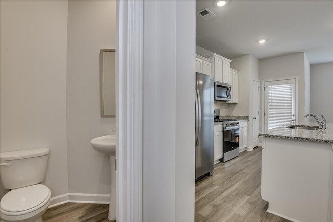 Building Photo - 1040 Quaint Parish Cir