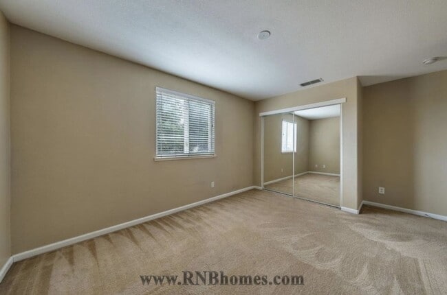 Building Photo - 4050 Aitken Dairy Rd