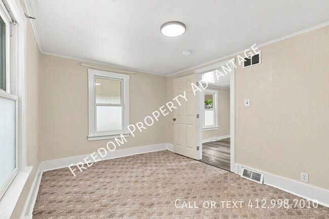 Building Photo - 945 Fayette St