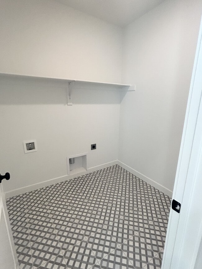 Building Photo - 4811 Pocosin Ct