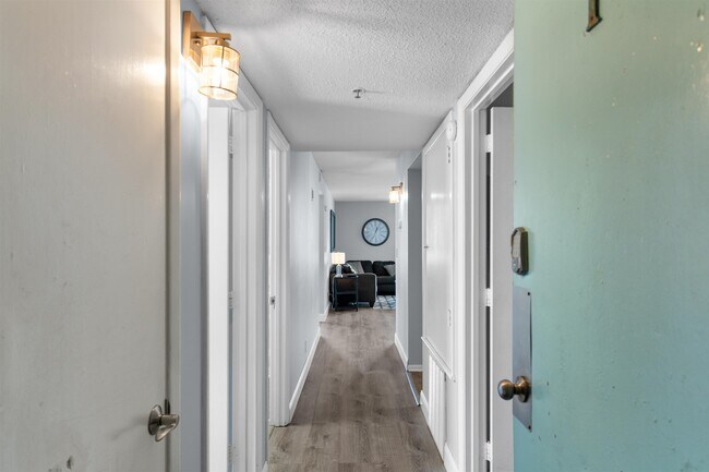 Building Photo - 1425 S Ocean Blvd