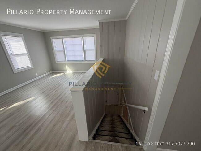 Building Photo - 2338 W 9th St