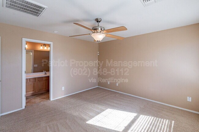 Building Photo - 26043 W Potter Dr