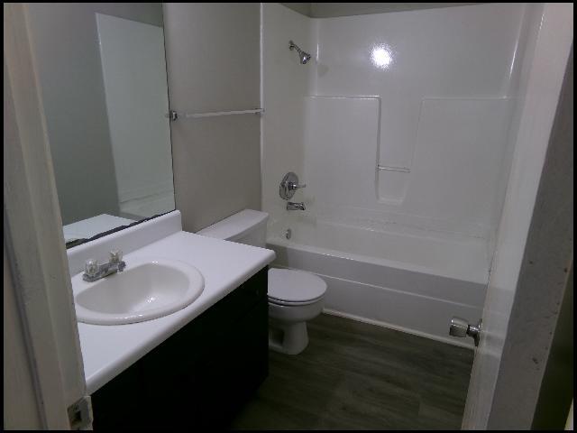 Building Photo - 101 Ellis Dr