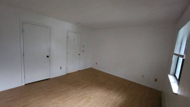 Building Photo - 2150 N McCord Rd