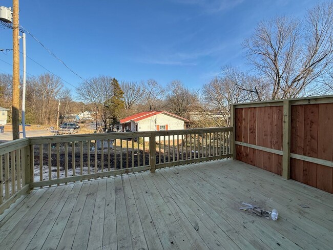 Building Photo - Newly Constructed 2/2 Townhouse in Batesvi...