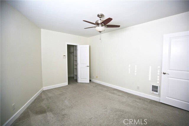 Building Photo - 10982 Roebling Ave