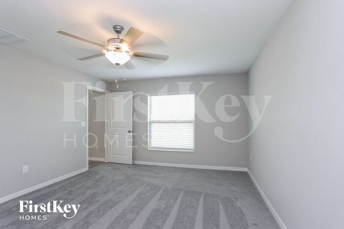 Building Photo - 5050 White Chicory Dr