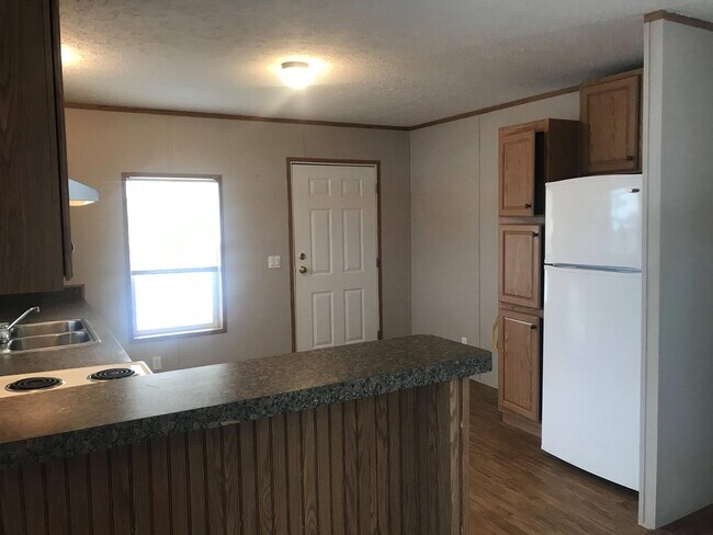 Building Photo - 31 Front St