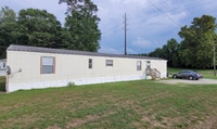 Building Photo - 612 S Oak Forest Rd
