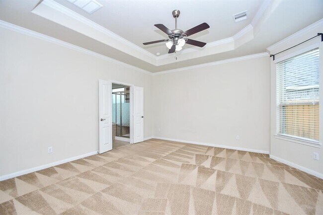 Building Photo - 30217 Live Oak Way