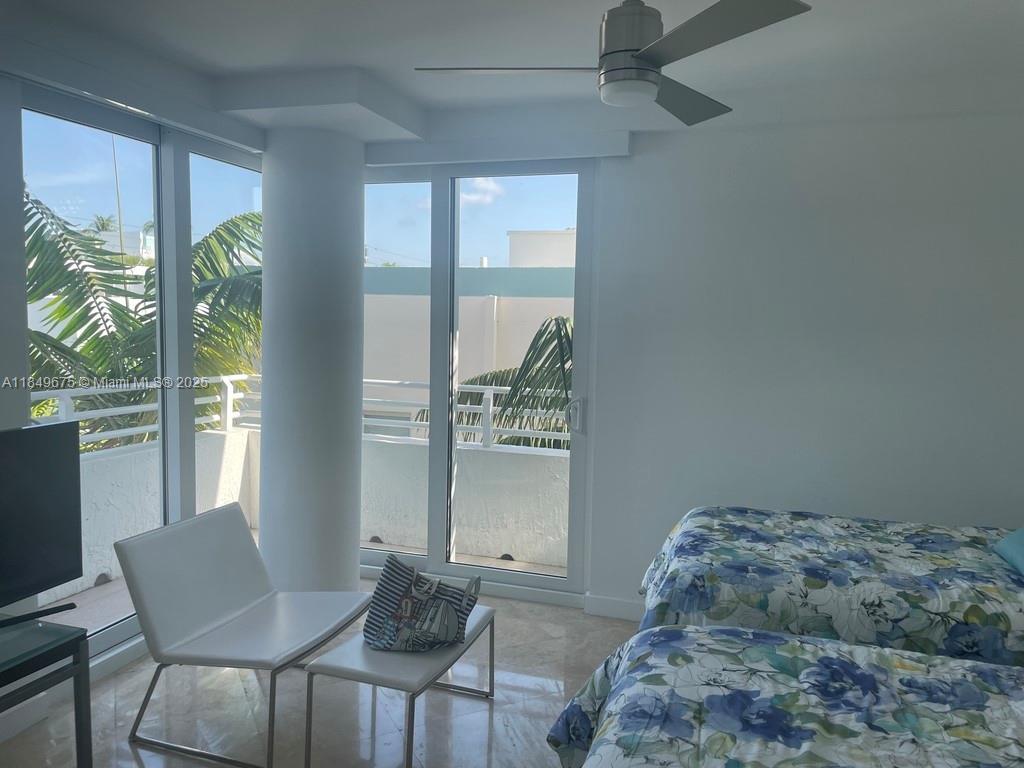 Building Photo - 226 Ocean Dr