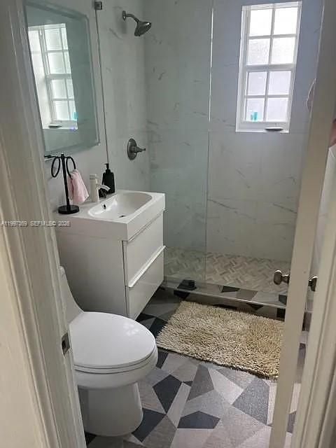 Building Photo - 11221 NE 9th Ave