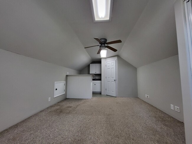 Building Photo - Studio loft next to UCO campus with deck and fenced yard