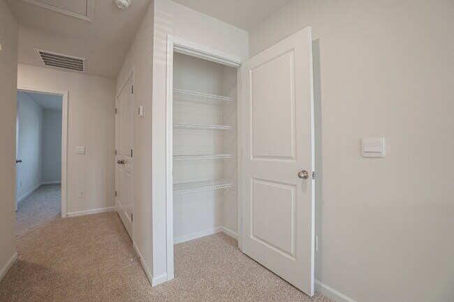 Building Photo - End unit! Available Early June!