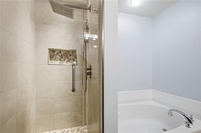 Building Photo - 2922 Ashlyn Pointe Dr
