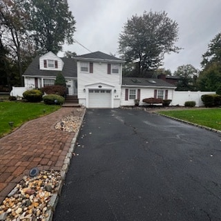 Primary Photo - 122 Village Cir E
