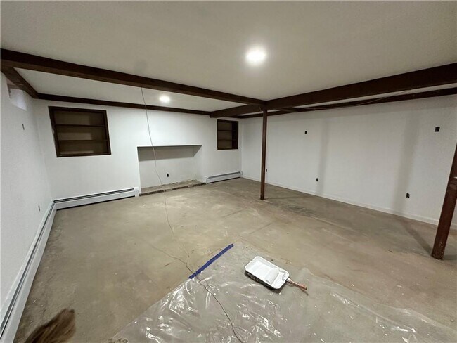 Building Photo - 41 Hartford Pike