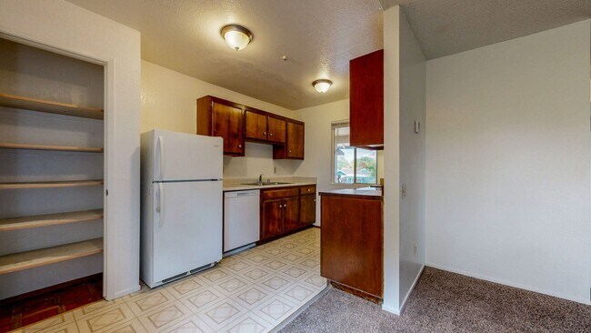 Building Photo - 949 Camino Coronado