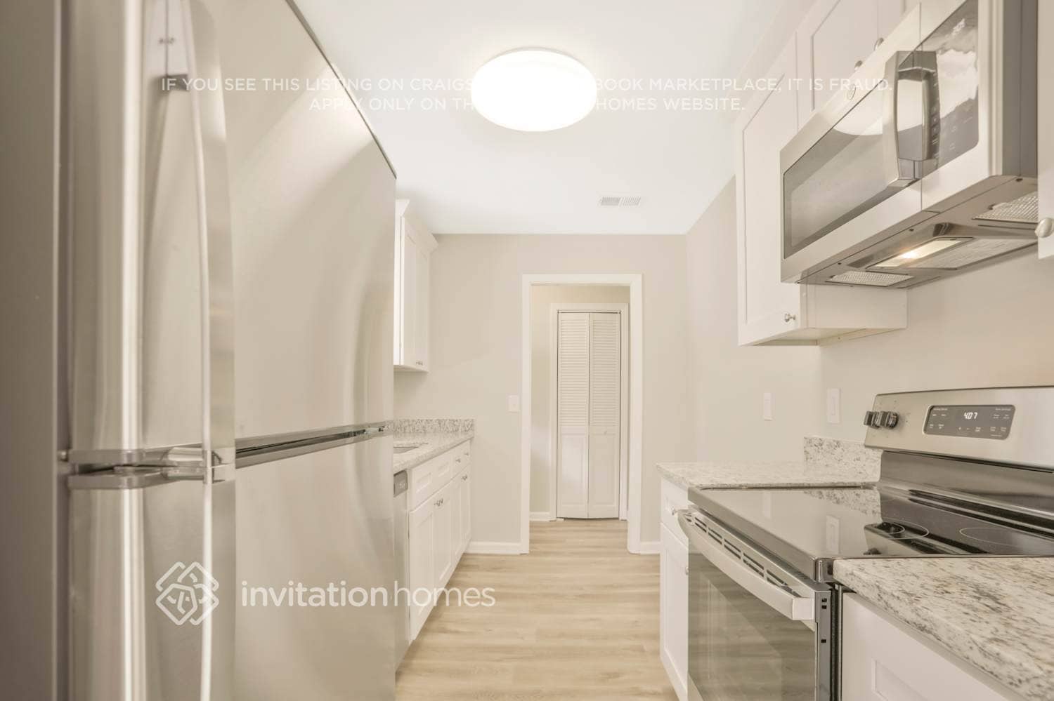 Building Photo - 6423 Van Eyck Way NW