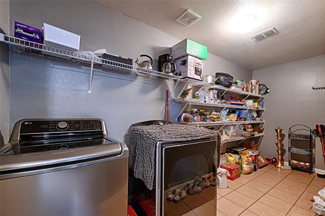 Building Photo - 1622 Pheasant Creek Dr