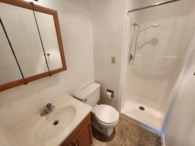 Building Photo - 34 William Penn Dr