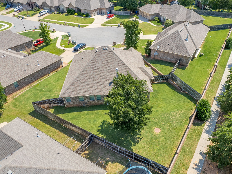 Building Photo - 2709 Pacifica Ln