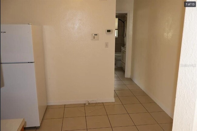 Building Photo - 2411 W Lemon St