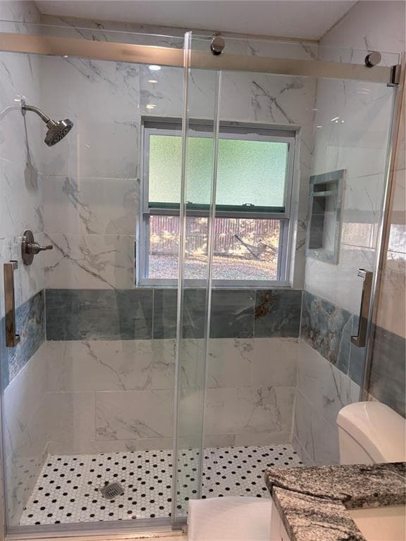 Building Photo - 1751 Suffolk Dr