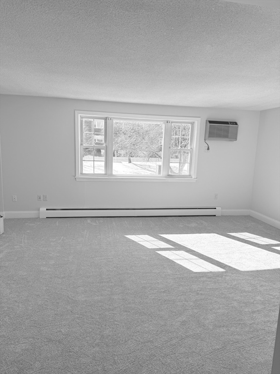 Building Photo - 221 Rock St