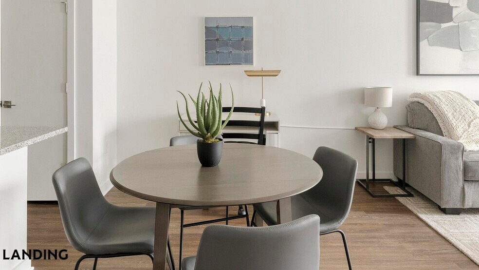 Building Photo - 2110 Birkhall St