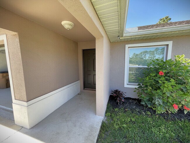 Building Photo - AKACHER01