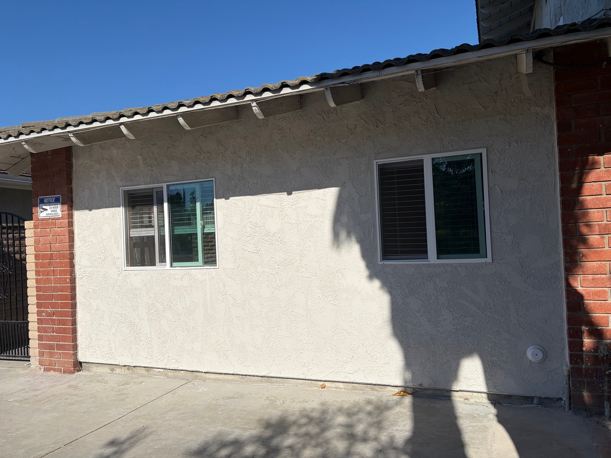 Building Photo - 2106 Weeping Willow Ln