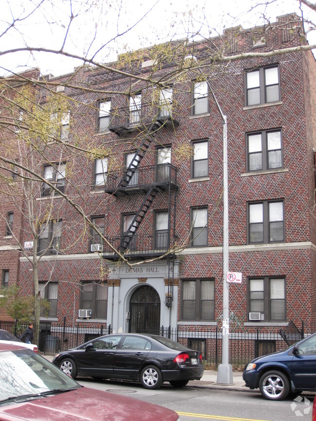 Primary Photo - Ditmas Hall