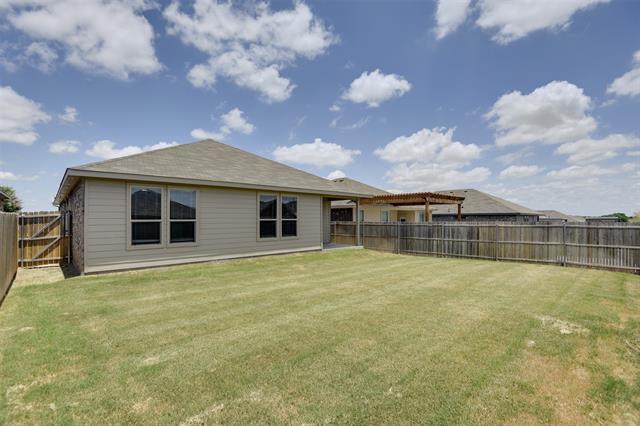 Building Photo - 701 Blacktail Dr