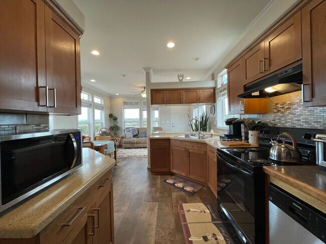 Building Photo - 1215A Tortola Trail - Available Now