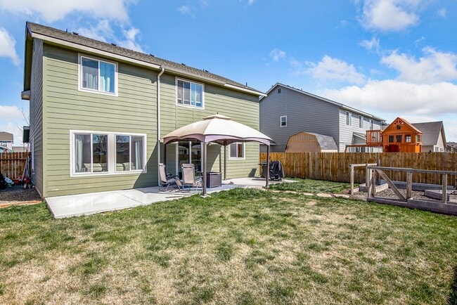 Building Photo - 4bd/2.5ba Home Near the Marketplace Nampa ...