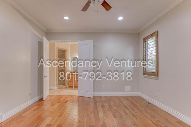 Building Photo - 629 Holly Haven Cir
